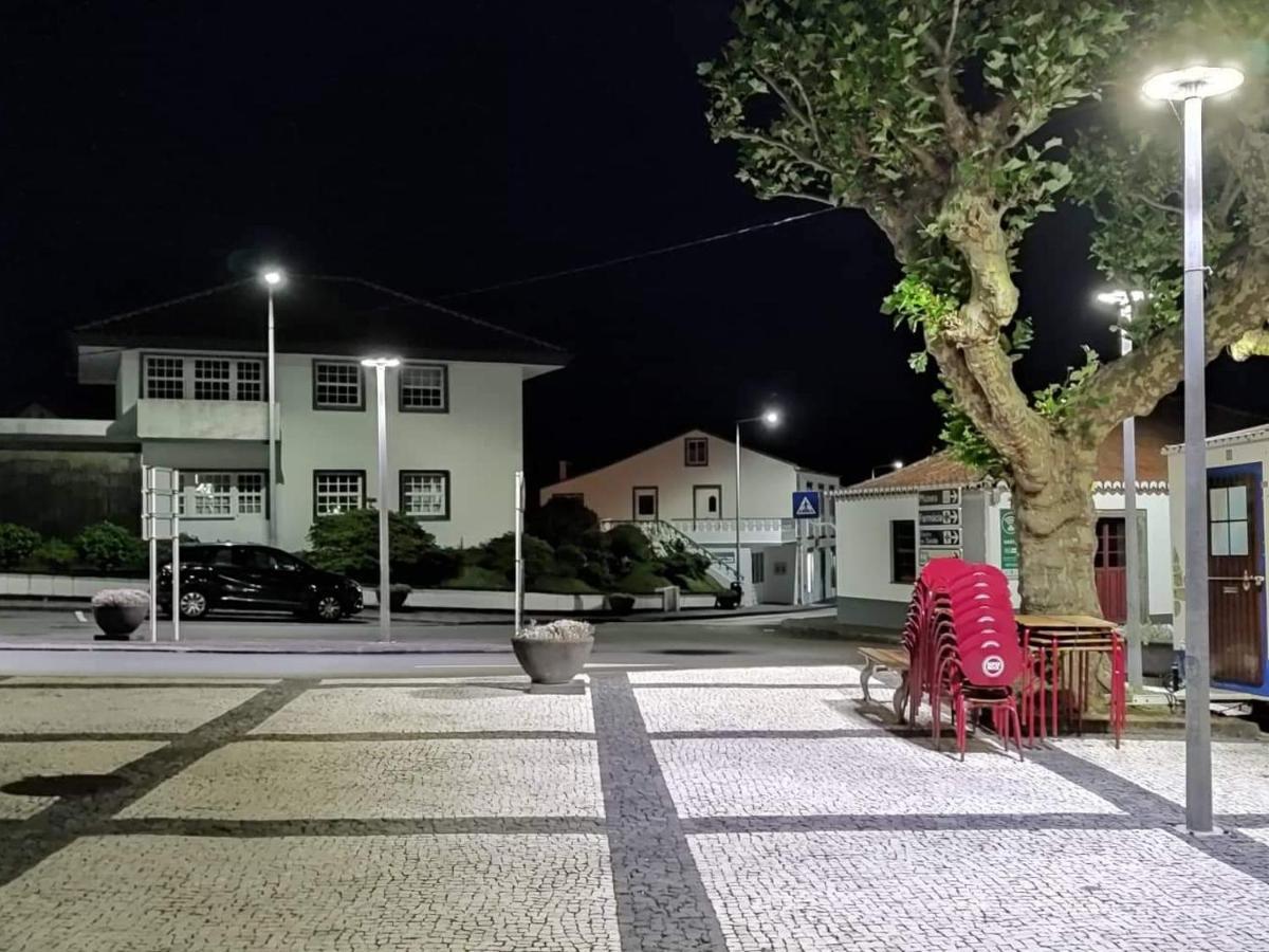 Apartamento Do Marques ซังตาครูซ ดัส ฟลอริช ภายนอก รูปภาพ